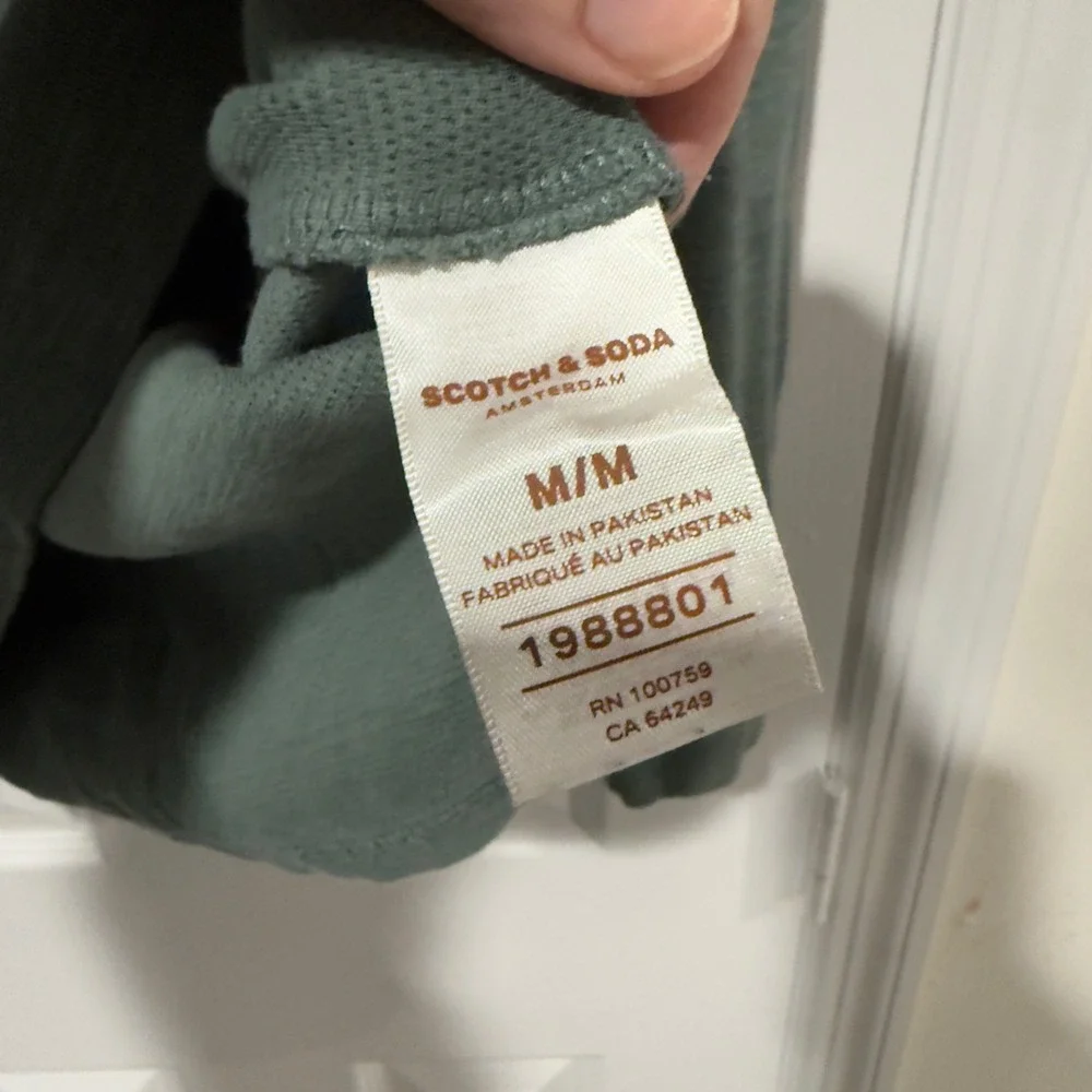 Scotch & Soda Amsterdam Long Sleeve Crewneck Top Size M‎